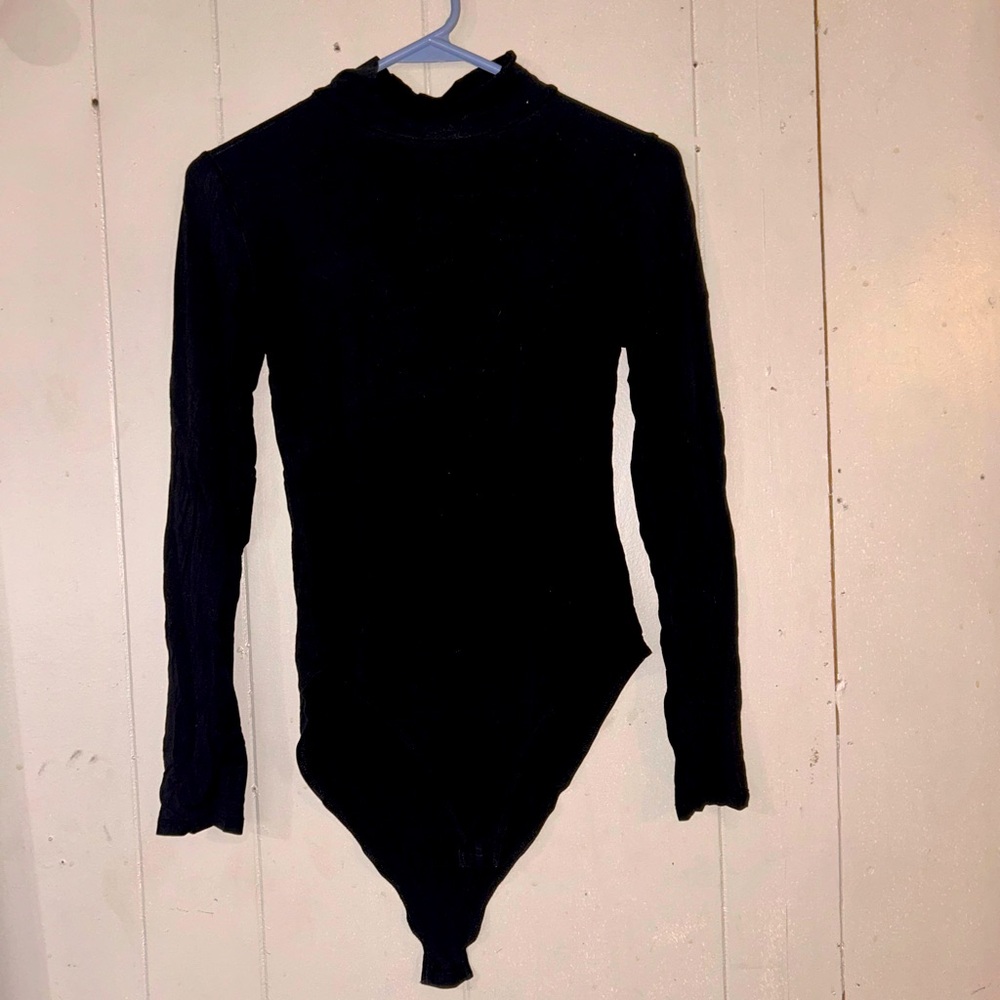 Mangopop medium black turtleneck bodysuit